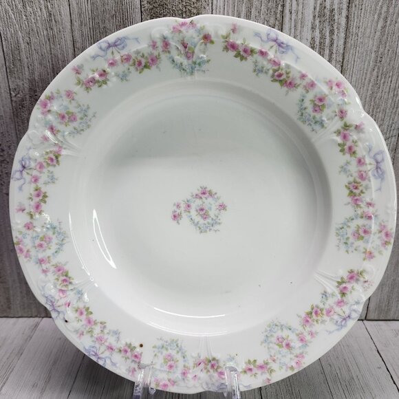Vintage Bassett Limoges Dinner Plates White Pink Flower Austria 9.5 in Set Of 2 - Picture 2 of 7